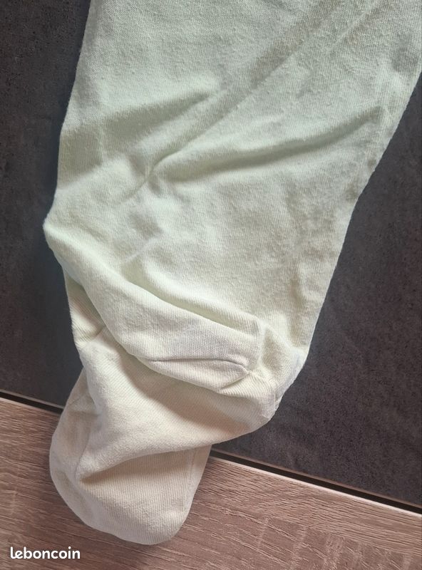 Pyjama. Taille 18 mois. Marque Kitchoun
2 (image 10)