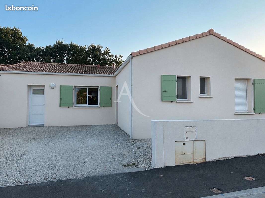 Maison 4 pièces 103 m² · à Coëx · 103 m² · 320 000 €