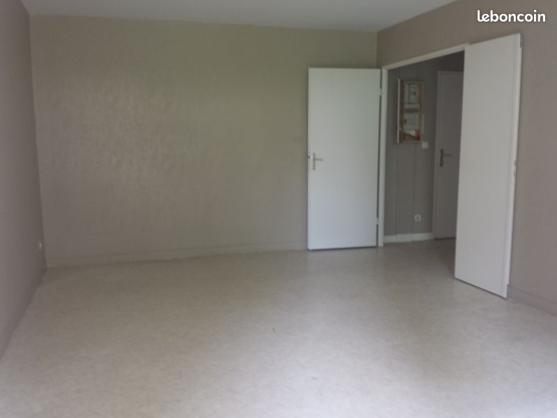 Appartement 2 pièces 49 m² · à Orléans · 49 m² · 596 €/mois