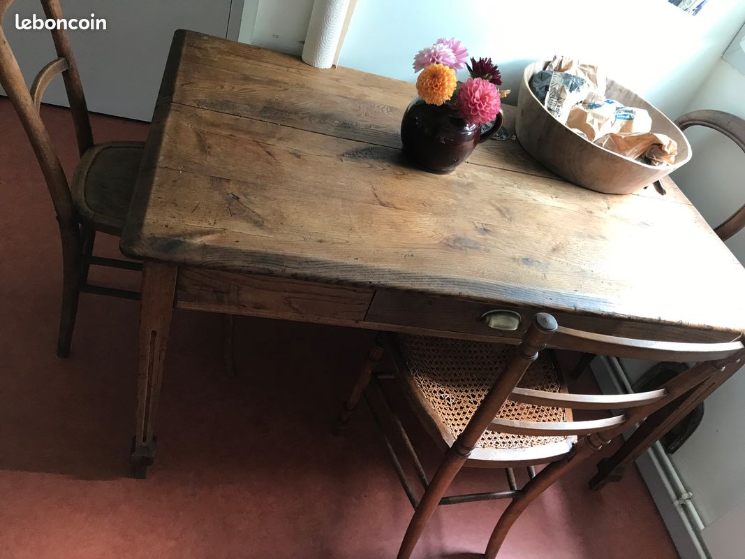 Table de ferm (image 2)