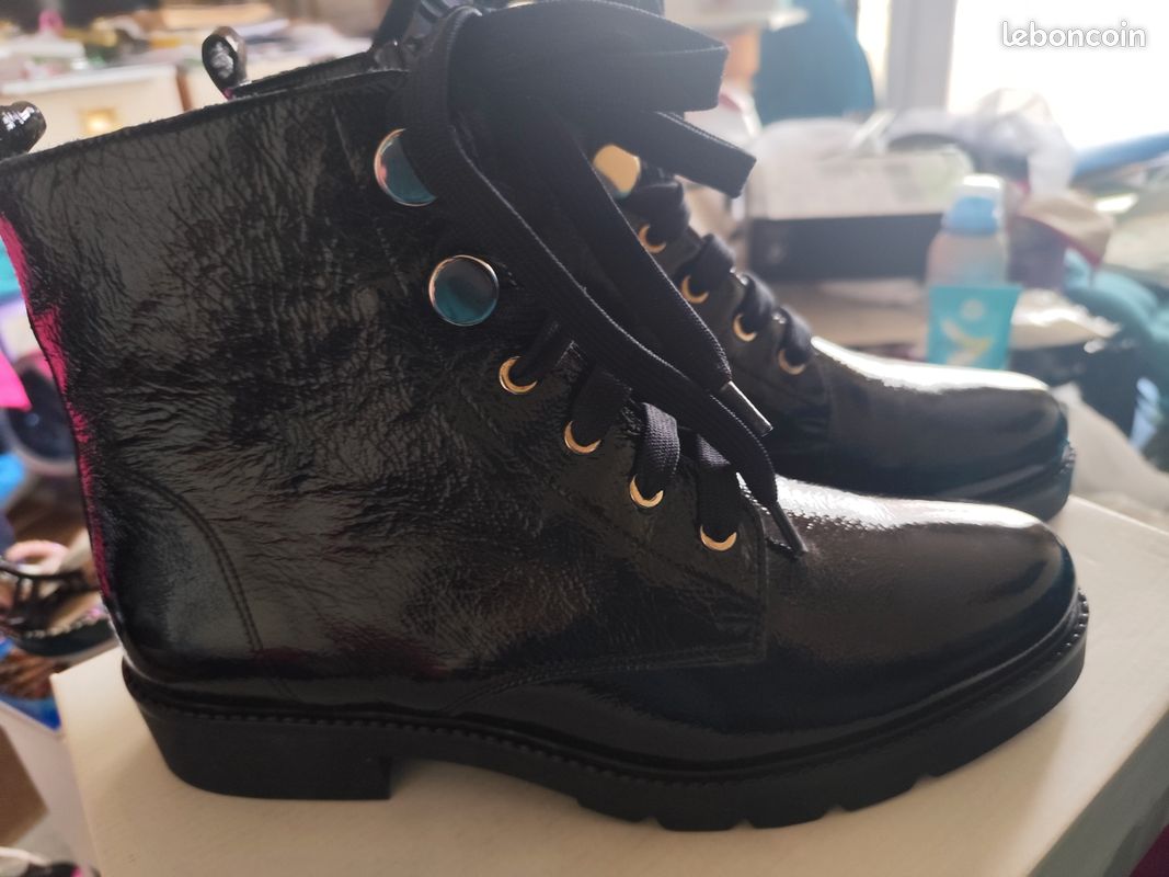 Bottines neuves cuir Scarlatine Chaussures