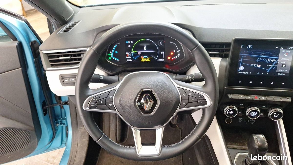 Renault clio e tech 140 21n intens (image 20)