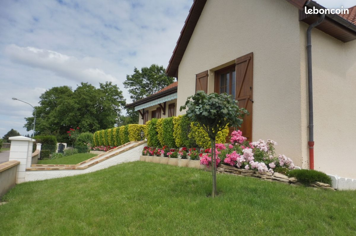 Maison 4 pièces 123 m² · à Seurre · 123 m² · 239 000 €
