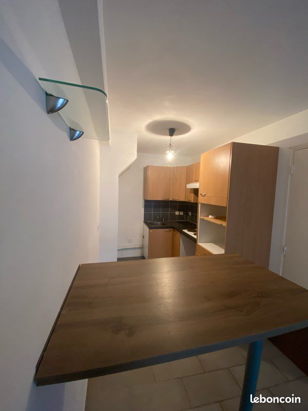 Appartement 1 pièce 27 m² · à Bandol · 27 m² · 580 €/mois