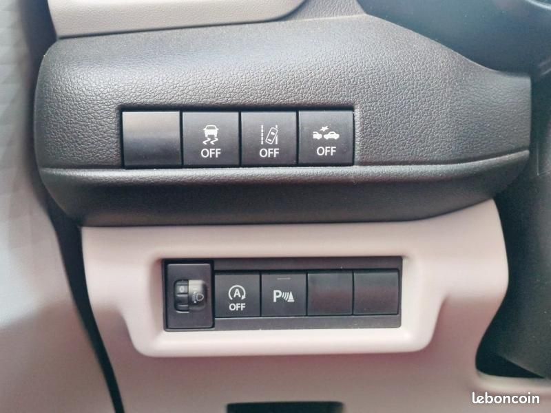Suzuki Swift 1.2 Hybrid 83ch Privilège (image 17)
