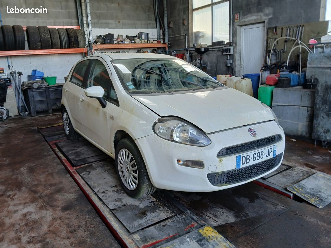 Pieces detachees fiat punto iii 1.3jtd multijet 75cv de 2013 (image 3)