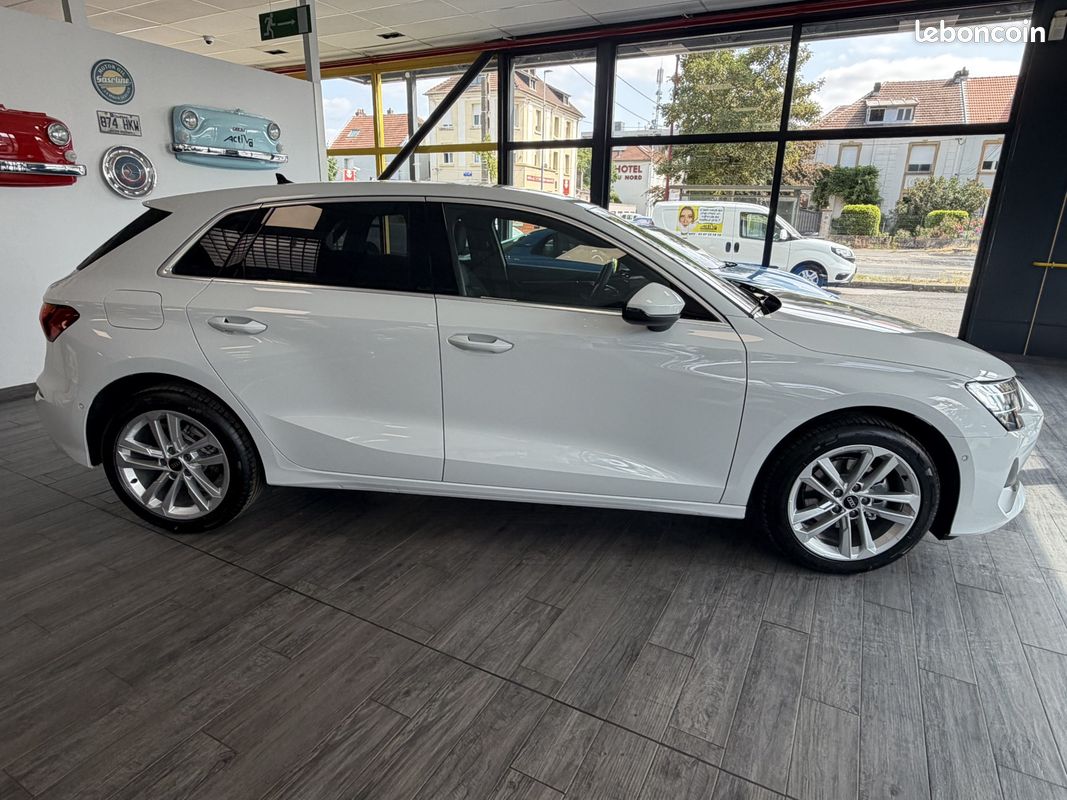 Audi A3 Sportback 30TFSI 116Ch Business Executive S tronic 343 Km (image 2)