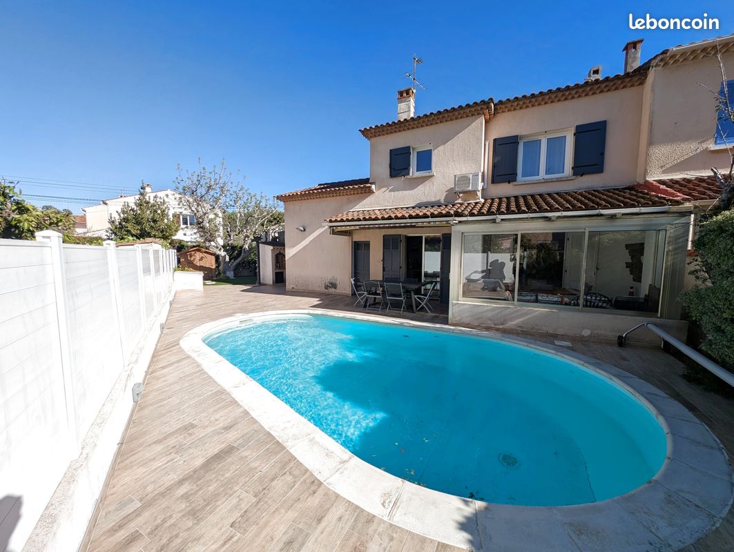 Maison 5 pièces 122 m² · à Six-Fours-les-Plages · 122 m² · 539 000 €