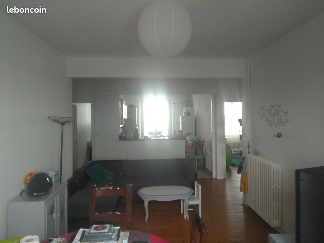 Appartement 3 pièces 85 m² · à Brest · 85 m² · 696 €