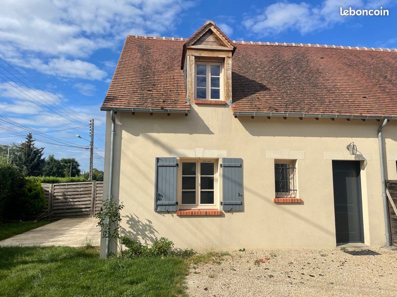 Maison 3 pièces 80 m² · à Fay-aux-Loges · 80 m² · 950 €