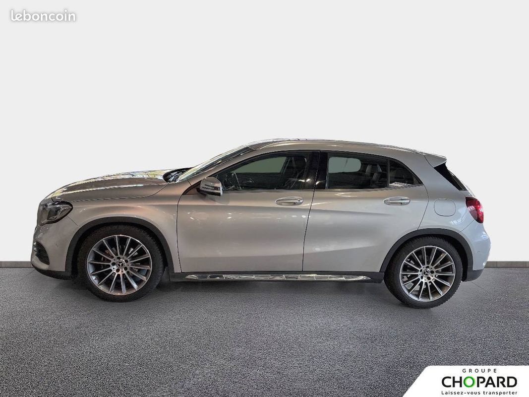 MERCEDES GLA 200 d 7-G DCT Fascination (image 9)