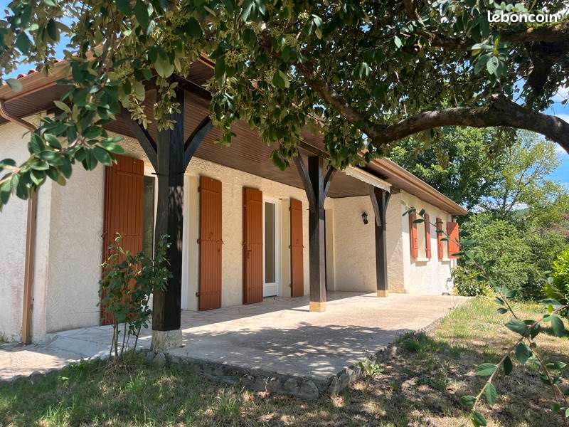 Maison 4 pièces 104 m² · à Saint-Jean-de-Duras · 104 m² · 795 €