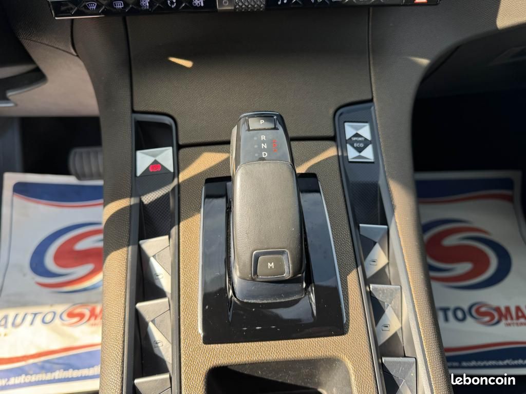 DS DS 7 CROSSBACK 1.6 PureTech - 225 Bva So Chic gps + clim + Radar AR (image 30)
