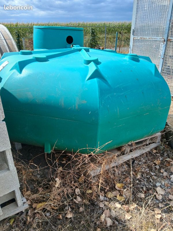 Cuve por récupération d,eau de pluie (image 4)