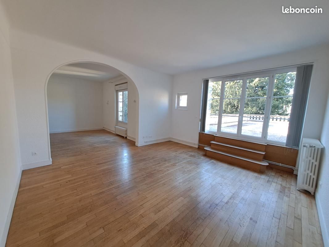 Appartement 6 pièces 100 m² · à Vitry-le-François · 100 m² · 757 €/mois