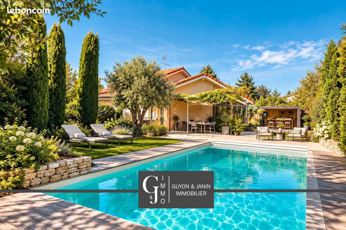 Maison 7 pièces 232 m² · à Péronnas · 232 m² · 750 000 €