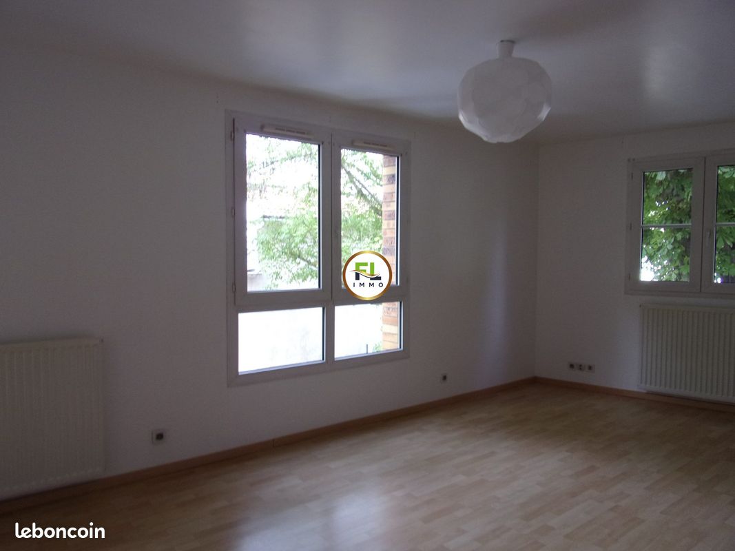 Appartement 2 pièces 48 m² · à Achères · 48 m² · 898 €/mois
