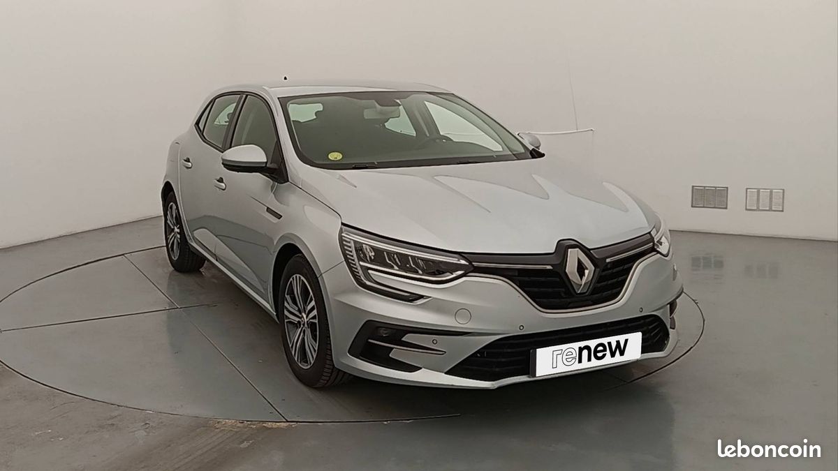 Renault megane iv berline blue dci 115 evolution (image 8)