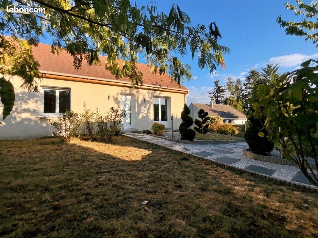 Maison 6 pièces 116 m² · à Sergines · 116 m² · 245 000 €