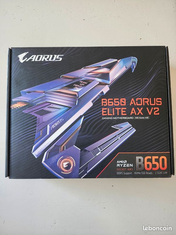 Carte mere b650 aorus elite ax v2 noir - trés bon état - avec boite (image 1)