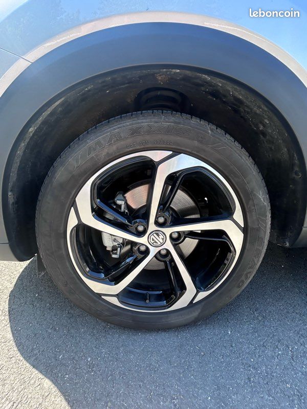 MG EHS Luxury Hybride Rechargeable (Septembre 2023 – 22 500 km) (image 11)