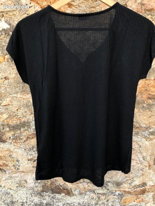 Teeshirt noir (image 2)