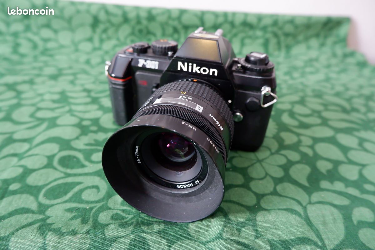 Appareil Photo Argentique Nikon F-301 (35 Mm, Noir) - Occasion