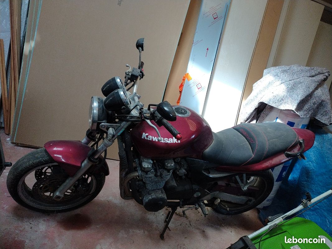 Kawasaki zr7 (image 2)