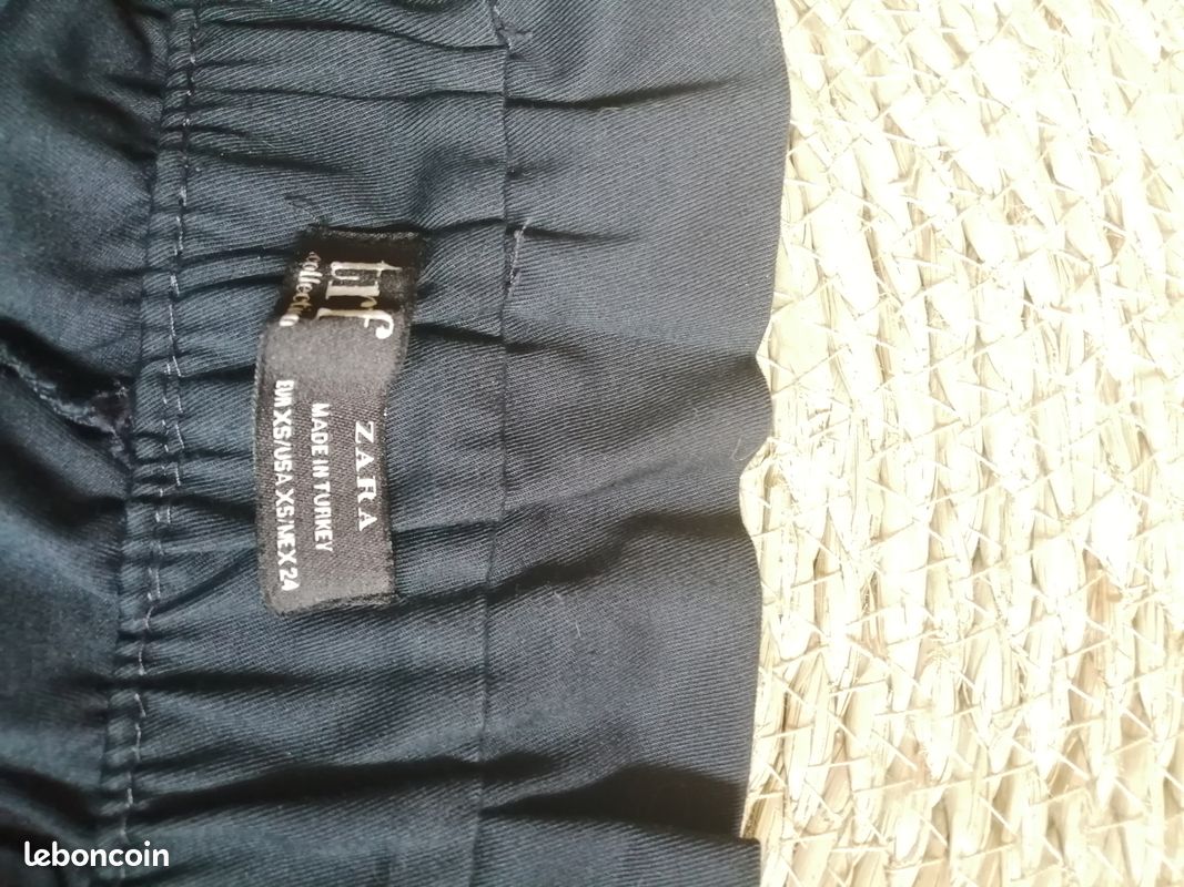 Short marine ZARA en taille XS (image 4)