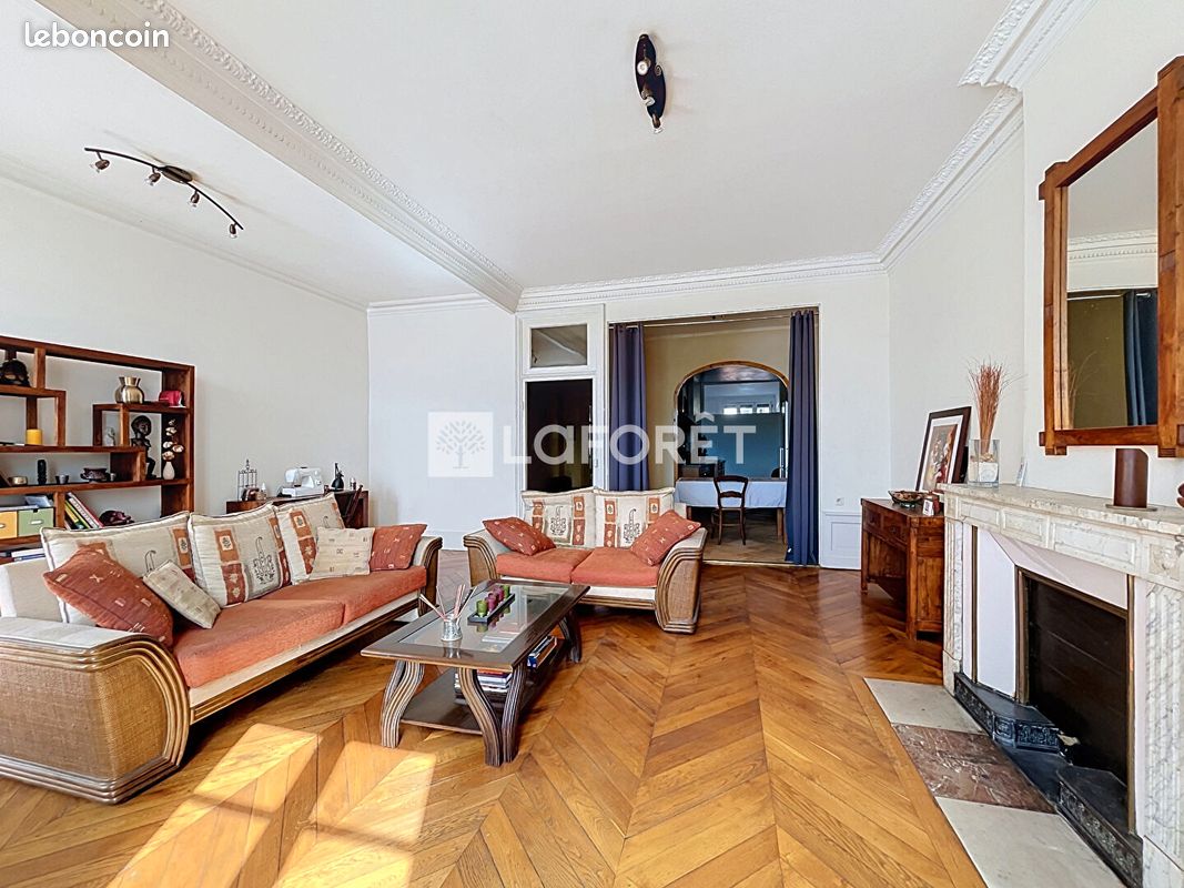 Appartement 4 pièces 152 m² · à Mâcon · 152 m² · 259 000 €