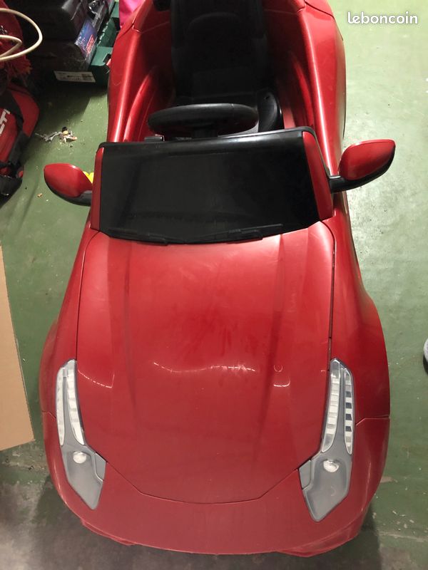 Ferrari enfant une place (image 1)