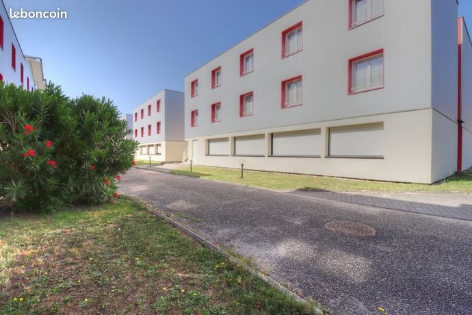 Studio 1 pièce 20 m²
