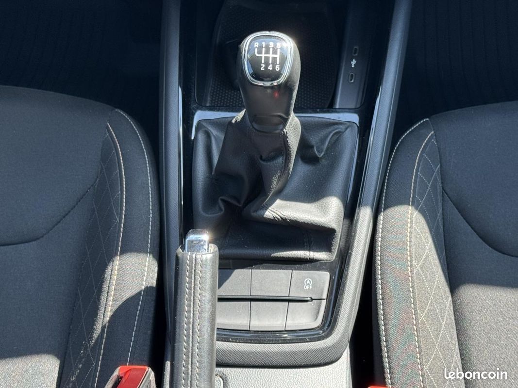 SKODA KAMIQ 1.0 TSI Evo 110ch Ambition 1erMain Keyless Carplay Hayon Electrique Siege chauffant (image 15)
