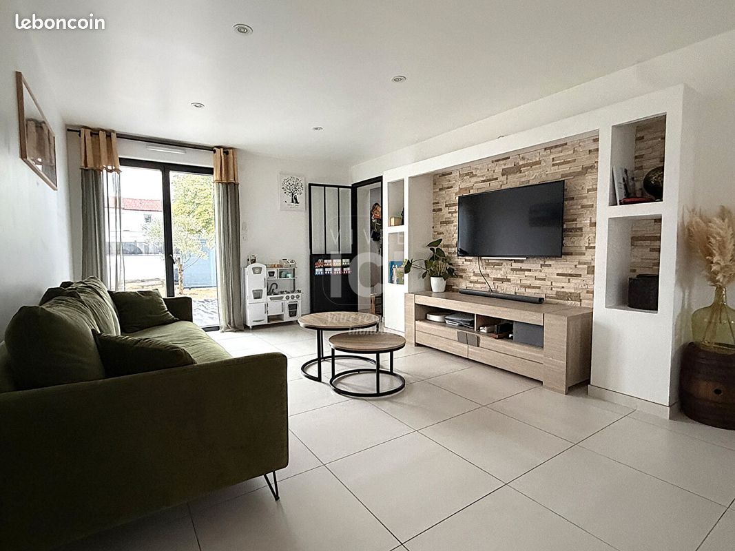 Maison 5 pièces 110 m² · à Saint-Philbert-de-Grand-Lieu · 110 m² · 310 000 €