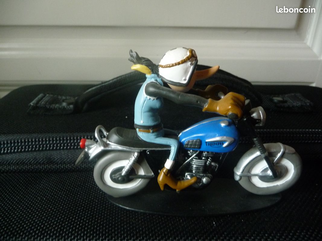 Figurine Joe Bar Team - Marius Sonpeneu Sur Triumph Speed Triple (occasion)
