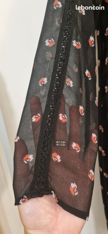 Robe noire imprimée (image 3)