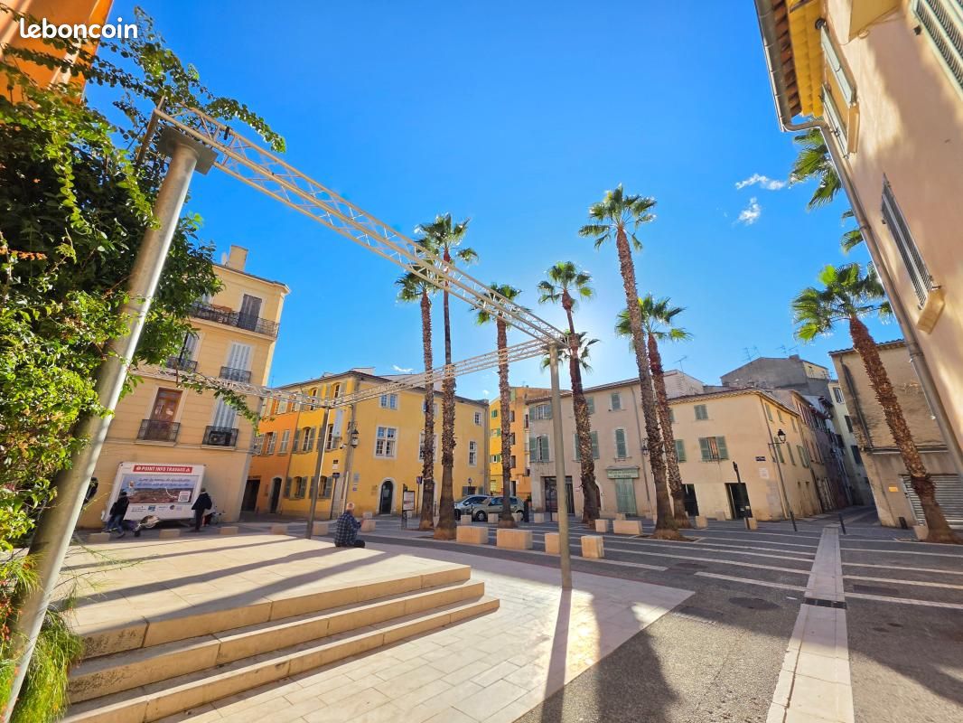 Appartement 2 pièces 27 m² · à La Seyne-sur-Mer · 27 m² · 77 000 €