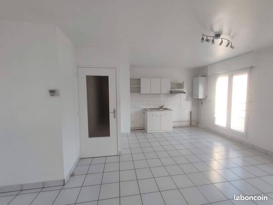 Appartement 3 pièces 57 m² · à Saint-Nazaire · 57 m² · 643 €/mois