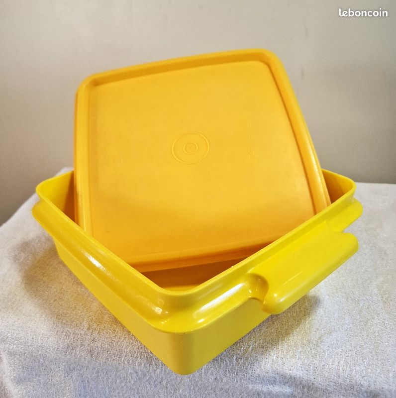 Pichet Tupperware Vintage Jaune – Boîte/carafe Années 80/90, état Correct