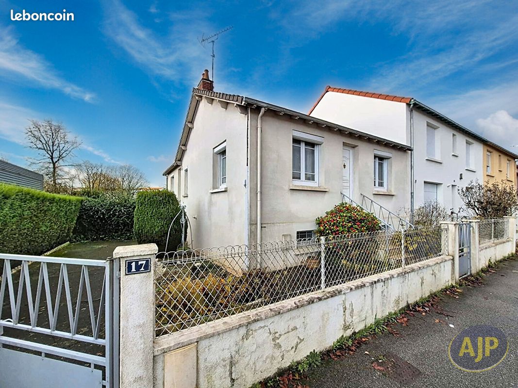 Maison 4 pièces 70 m² · à La Roche-sur-Yon · 70 m² · 190 000 €