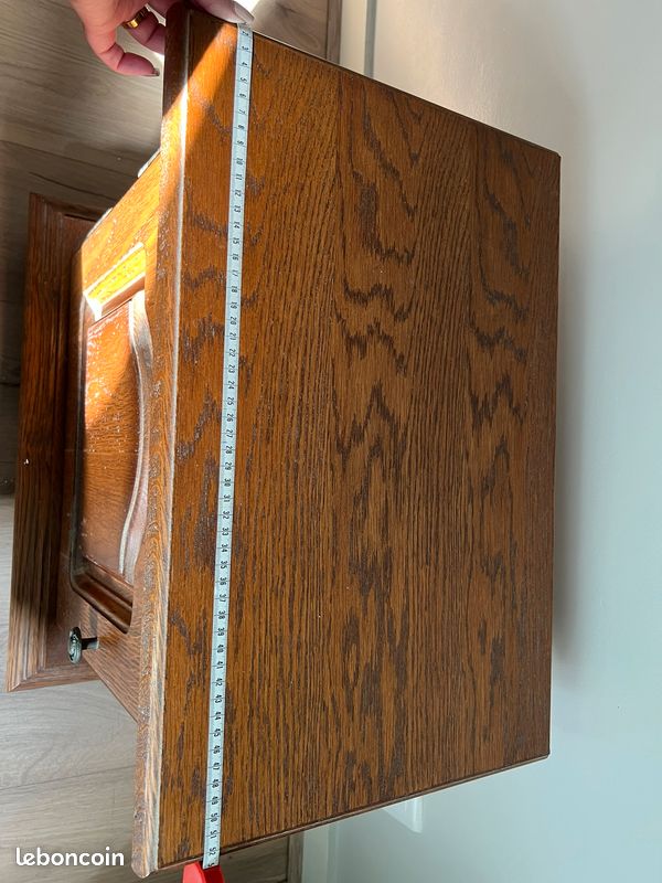 Table de chevet en bois (image 9)