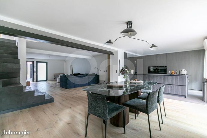 Maison 5 pièces 175 m²