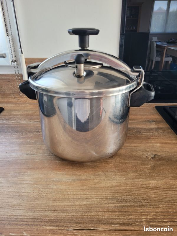 D 59) cocotte minute seb inox 8 litres avec panier
