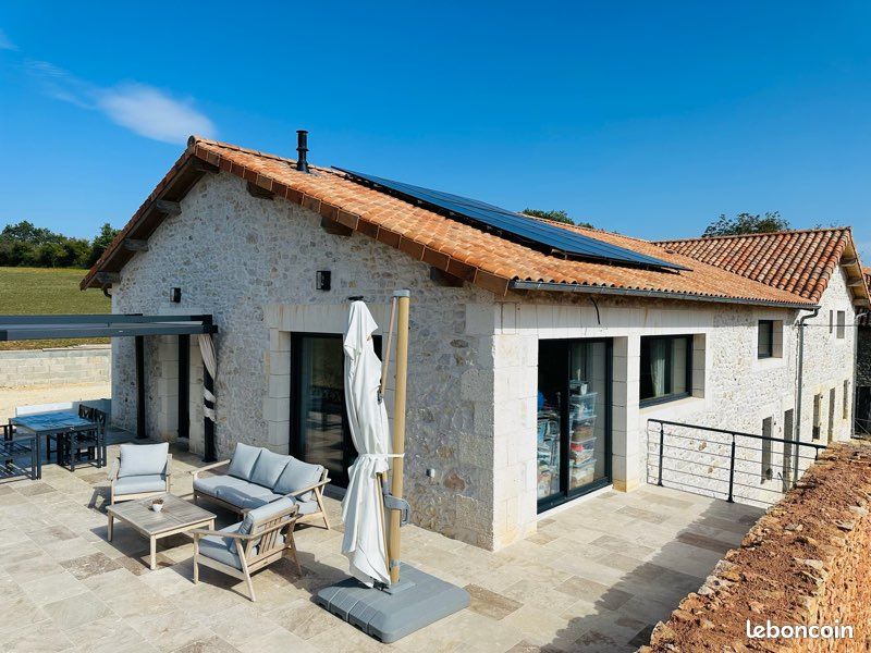 Maison 6 pièces 141 m² · à Varaignes · 141 m² · 299 999 €