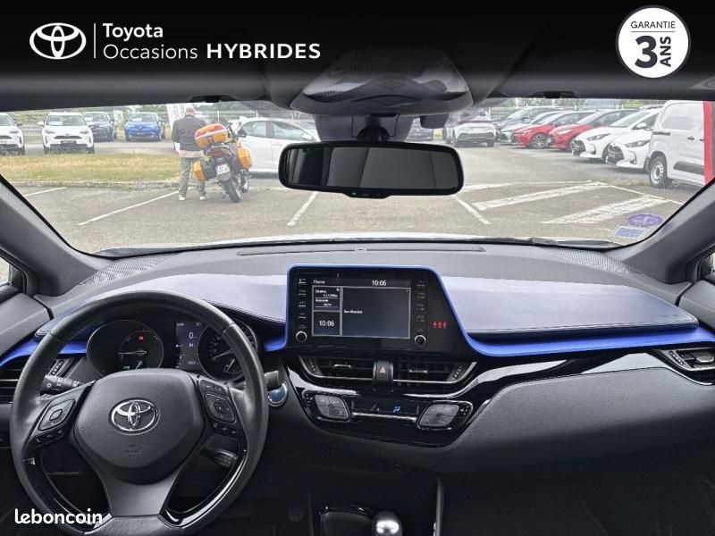 Toyota C-HR 184h Graphic 2WD E-CVT MC19 (image 8)