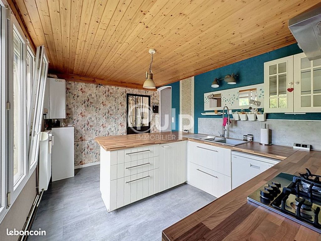 Maison 5 pièces 117 m² · à Crécy-en-Ponthieu · 117 m² · 159 900 €