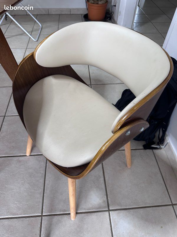Table et chaises (image 11)