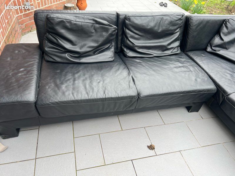 Fauteuil noir cuire (image 4)