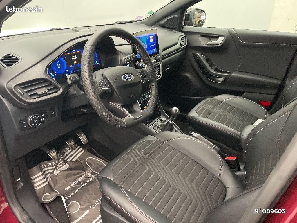 Ford Puma 1.0 Flexifuel 125 ch mHEV S&S BVM6 ST-Line X Vivid Ruby Edition (image 10)