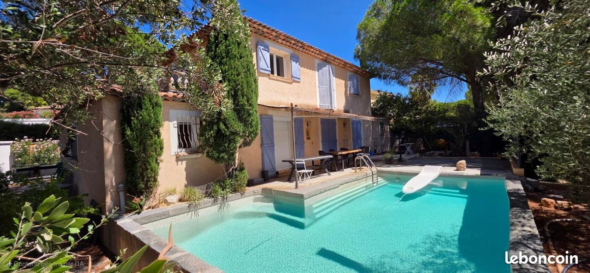 Maison 6 pièces 200 m² · à Fréjus · 200 m² · 639 000 €